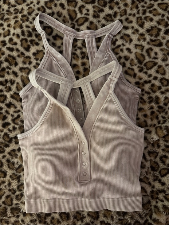 Zenana Outfitters Tops - cropped ribbed tank tops